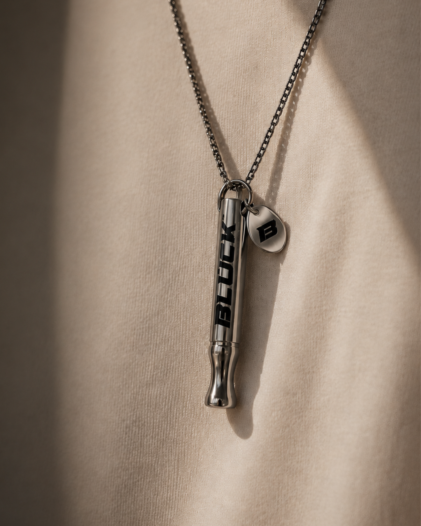 Collier en acier inoxydable Bluck™ – Inhalateur + 24 filtres aromatiques